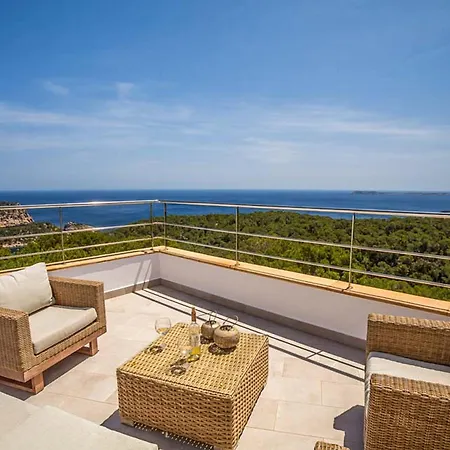 Maximum Relaxation And Positioned To Immerse Yourself In The Mesmerising Views