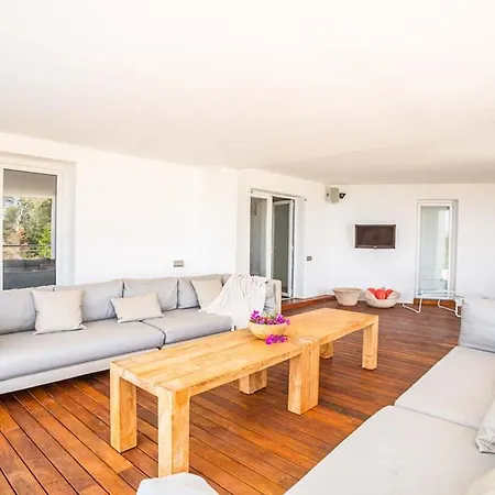 Maximum Relaxation And Positioned To Immerse Yourself In The Mesmerising Views Villa San Ġiljan
